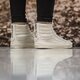 Moteriški kedai VANS SK8-HI SLIM ZIP D va348slqc spalva rusvai gelsva