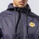 Vyriška rudeninė striukė NEW ERA STRIUKĖ NBA CHECK RIPSMARŠKINĖLIAI WINDBREAKER LOSLA 12485681 