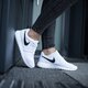 Moteriški kedai NIKE W ROSHE ONE 844994-101 spalva balta
