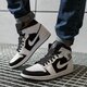 Vyriški kedai AIR JORDAN 1 MID 554724113 spalva balta