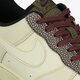 Vyriški kedai NIKE AIR FORCE 1 '07 LV8 ck4363-200 spalva rusvai gelsva