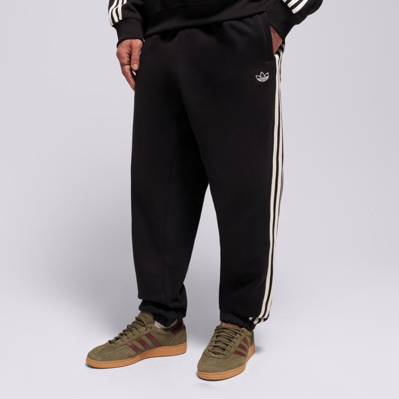 ADIDAS KELNĖS SIGNATURE