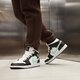 Vyriški kedai AIR JORDAN 1 MID dq8426-103 spalva balta
