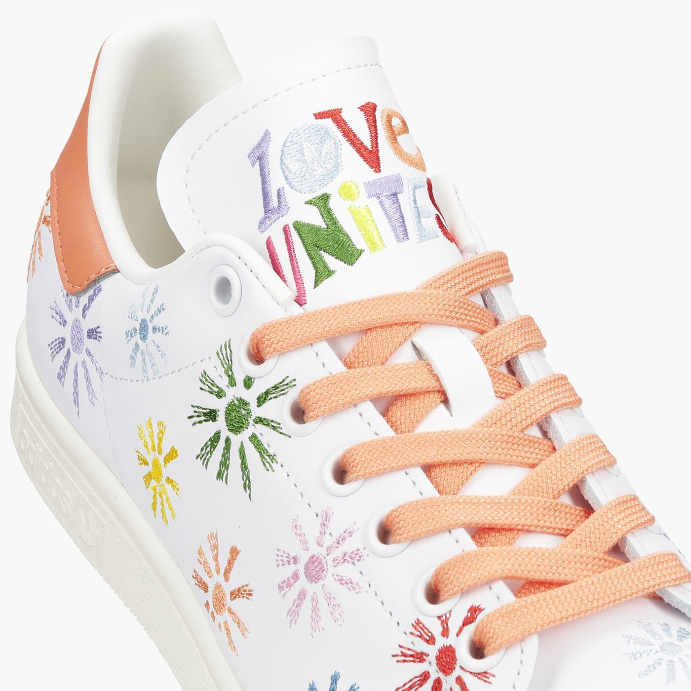 adidas originals stan smith pride