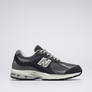 NEW BALANCE 2002R 