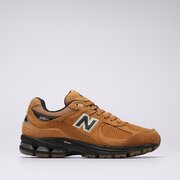 NEW BALANCE 2002R 