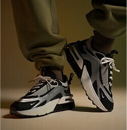NIKE AIR MAX