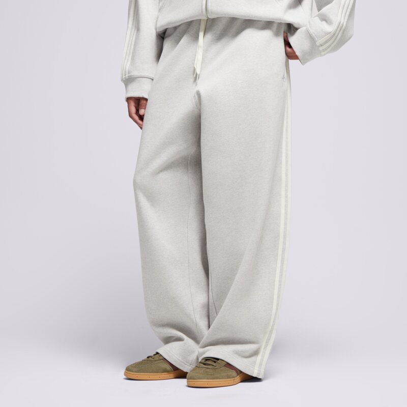 ADIDAS KELNĖS SIGNATURE
