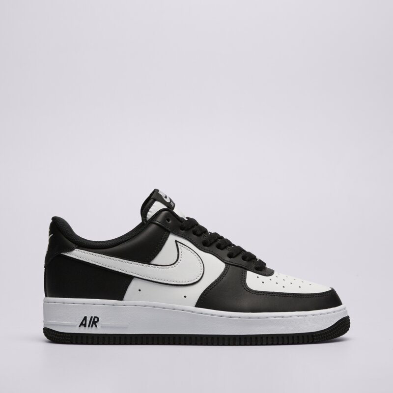 NIKE AIR FORCE 1 '07 