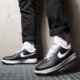 Vyriški kedai NIKE AIR FORCE 1 '07  da8478-001 spalva juoda