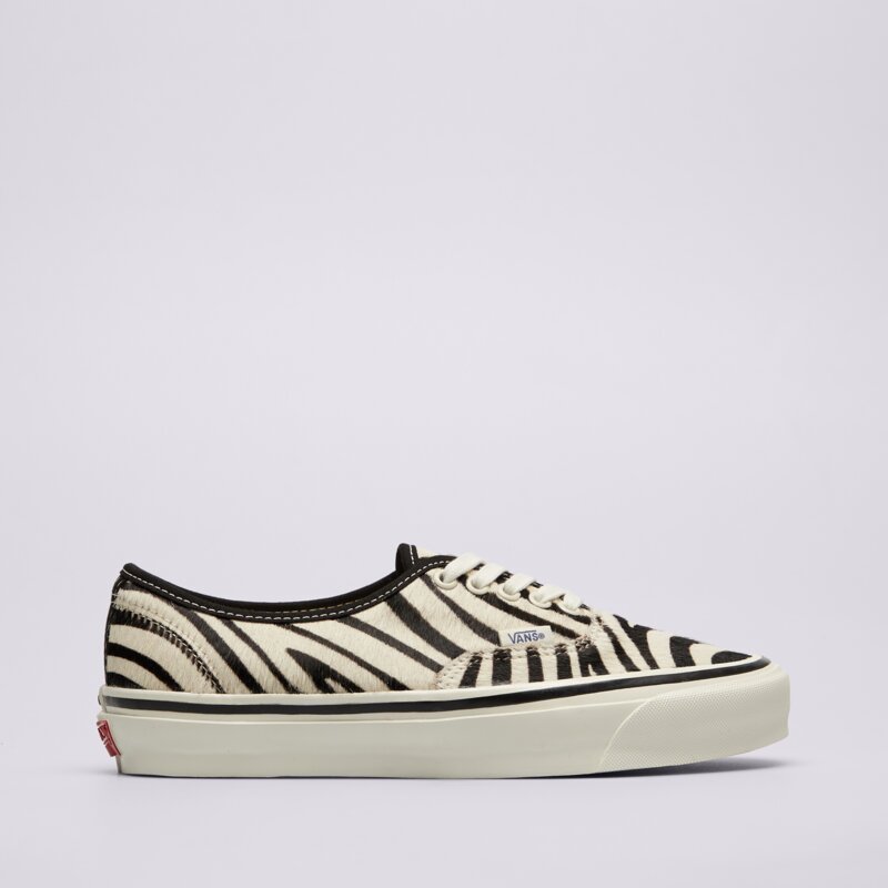 VANS AUTHENTIC 