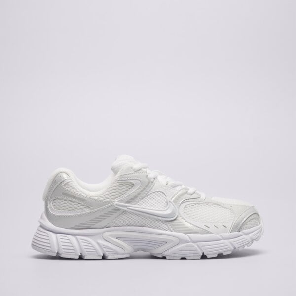 W NIKE V5 RNR